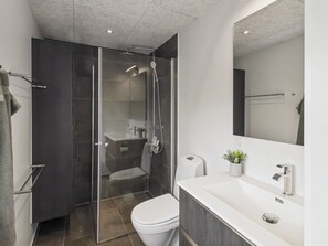 Bathroom - "Milan" - 20km from the sea by Interhome (Bredebro)