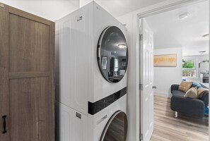 Interior - Benton Park Charmer - 3N (St. Louis)