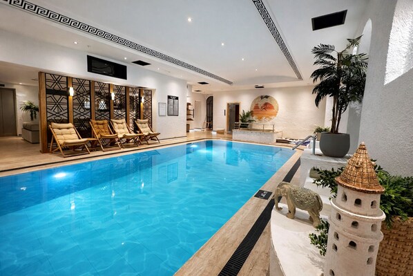 Unclassified image, 1 of 29, button