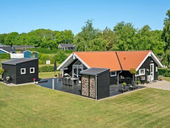 Oklassificerad bild, 1 av 10, knapp