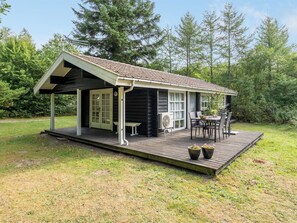 Outdoor dining - "Iulger" - 30km from the sea by Interhome (Toftlund)