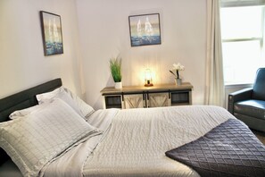 Room - Sail Room in a Temple Haven. (Temple)