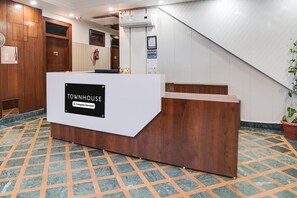 House | Reception