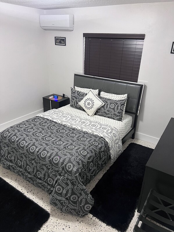 1 chambre, fer et planche Ă repasser, accĂšs au Wi-Fi (inclus)