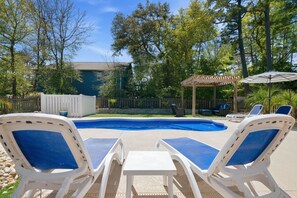 Pool - Private Pool Oasis I Hot Tub I Free Golf Cart! (Oak Island)