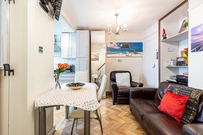 TV - London Home with Garden Near Richmond Park (London)
