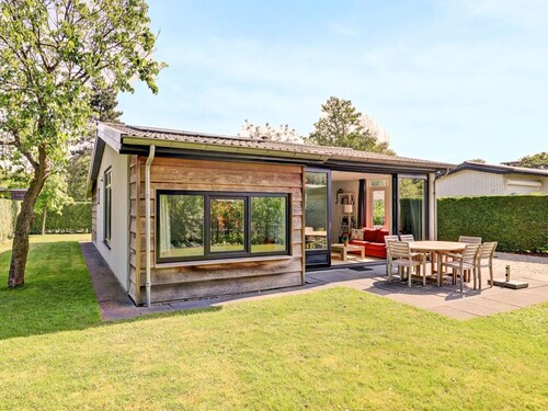 Holiday home by the sea with a lovely garden