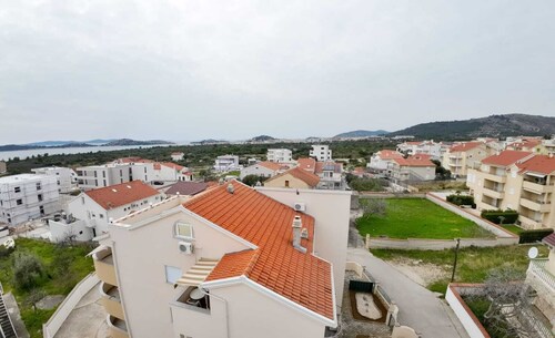 Nr.:5 Ferienwohnung in zweiter Etage, großer Balkon, Meerblick!
