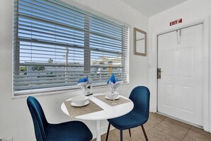 Studio, 1 King Bed, Kitchen - Desoto Beach Retreat with Heated Pool (Hollywood)