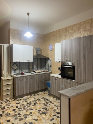 Nicht klassifiziertes Bild, 5 von 7, Schaltfläche