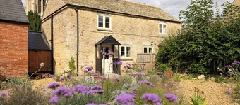 Thyme Cottage Bulwick | Cosy 2-Bed Village Stay