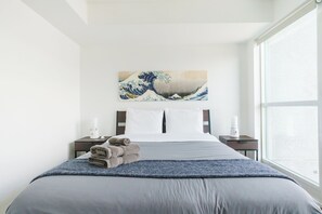 Room - Classic Suite Downtown with Living room and Parking (Toronto)