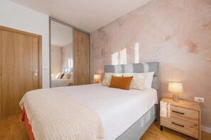 1 Schlafzimmer, Bügeleisen/Bügelbrett, WLAN, Bettwäsche