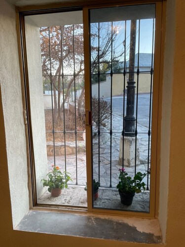 Serene 1-bedroom apartment in charming Arteaga perfect for relaxing