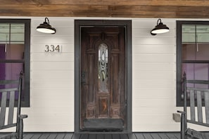 Exterior detail - Spacious 4-bedroom home in beautiful Fredericksburg (Fredericksburg)