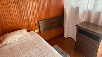 Room, 1 Bedroom, Balcony | 1 bedroom