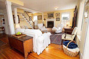 Immagine non classificata, 5 di 39, pulsante