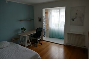 3 chambres, fer et planche à repasser, Wi-Fi gratuit, draps fournis