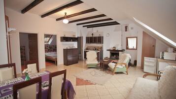 Apartment | Living room