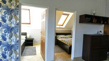 Apartment | 3 bedrooms, individually furnished