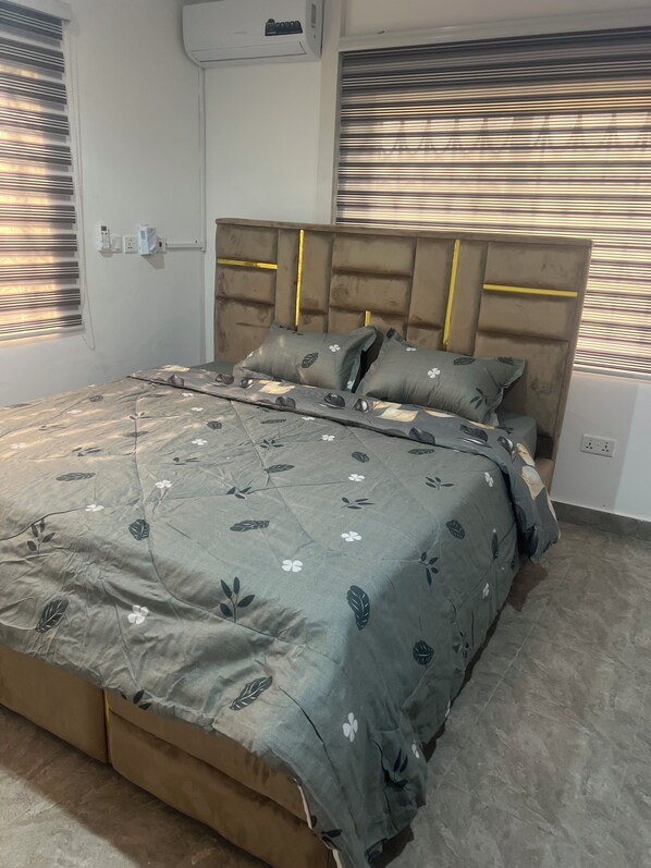 Classic Apartment - CANA Unique Flats (Kwabenya)