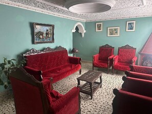 Zimmer, 1 Schlafzimmer, Balkon | Lounge