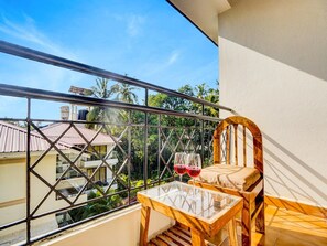 House | Property grounds - Classic With Balconytownhouse Calangute (Calangute)