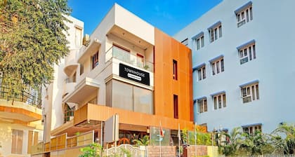 Classic With Balcony Vijaya Residency