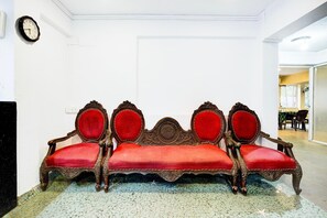 House | Living room - Classic With Balconyholiday Street Calangute (Calangute)
