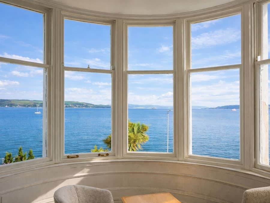 Deluxe tweepersoonskamer, uitzicht op zee | Interieur