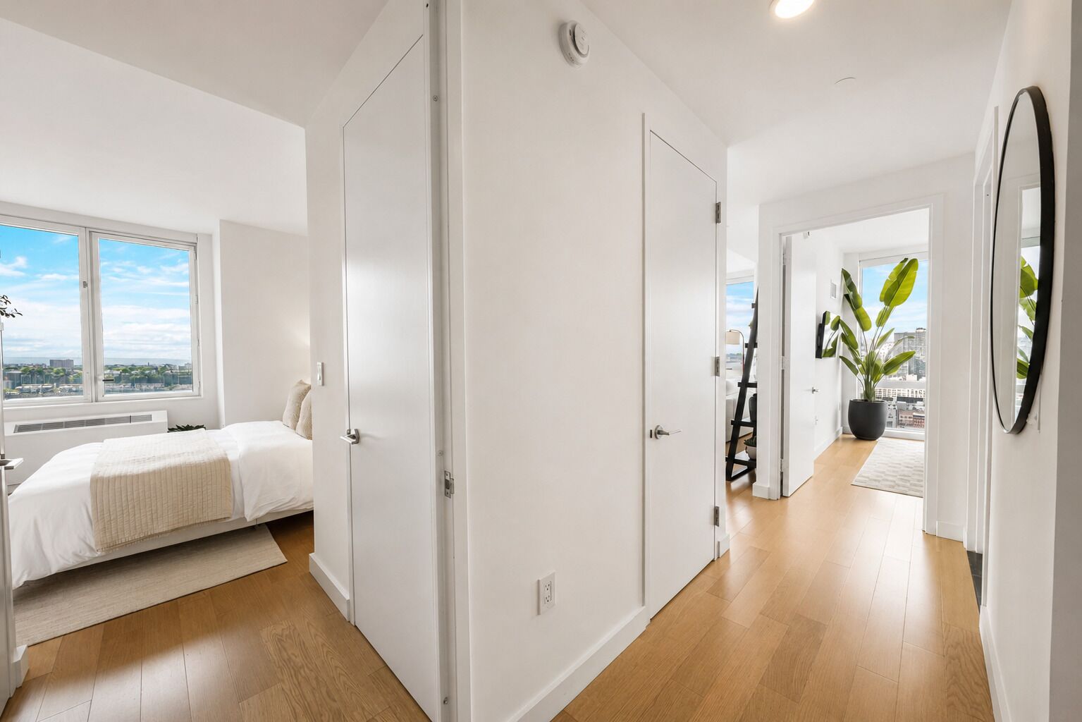 2 quartos, ferros/tábuas de passar roupa, Wi-Fi, roupa de cama