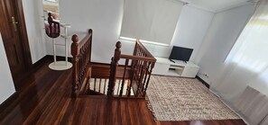 Interior - Bizkar Bare  (Sopuerta)