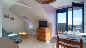 1 chambre, Wi-Fi gratuit, draps fournis