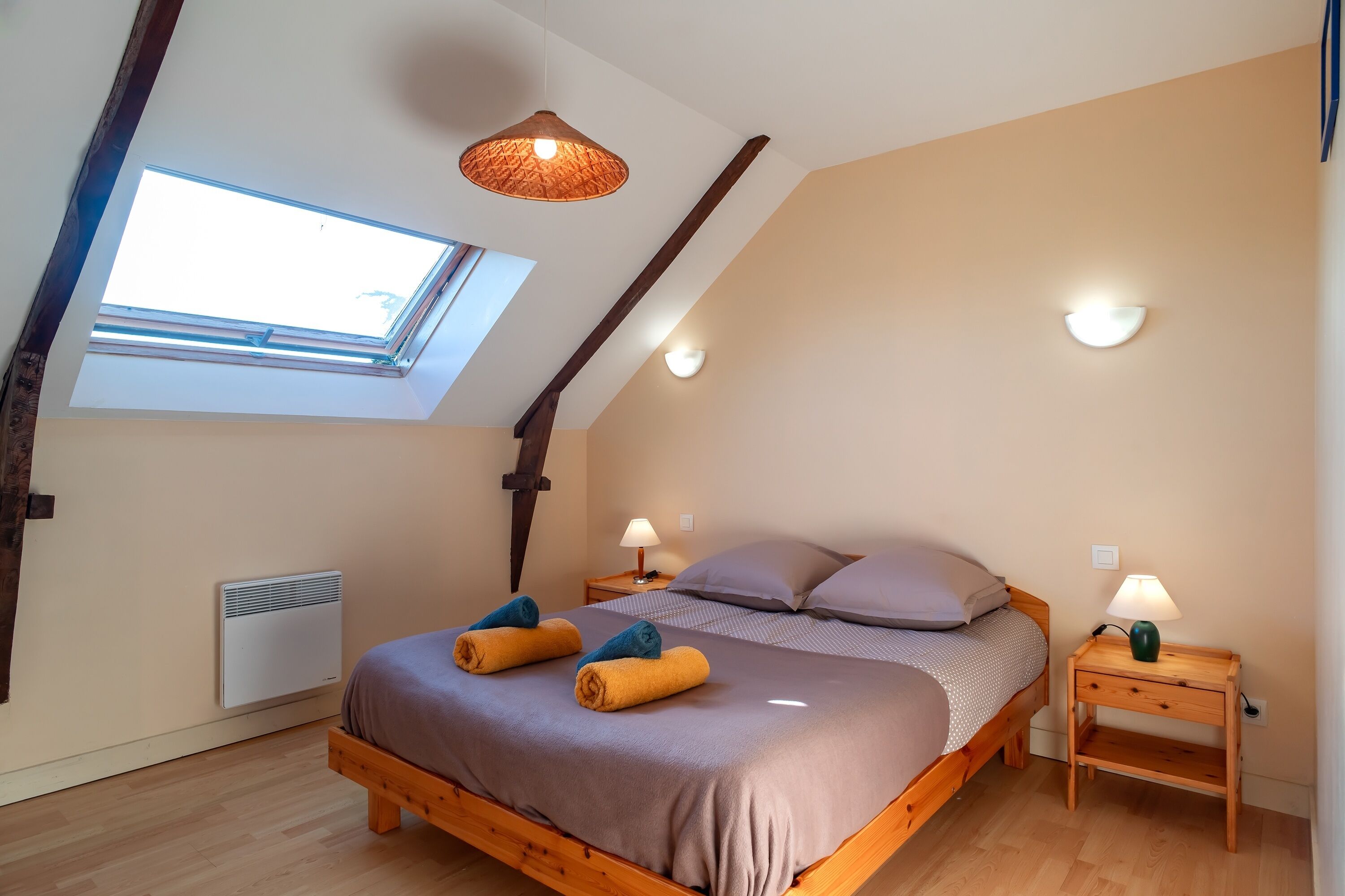 1 bedroom, WiFi (free), bed sheets