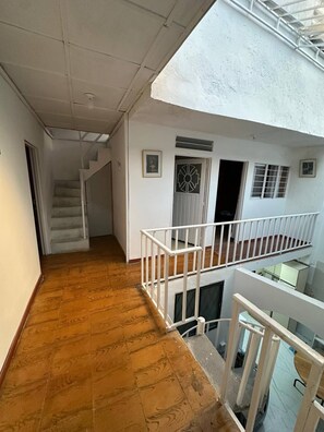 Casa, 1 dormitori, balcó | Interior