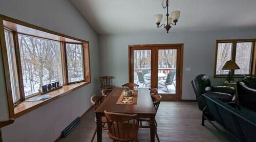 Private Lake Retreat with Fire Pit and Pool Table