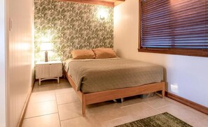 Room - 2 Bedroom Cabin Overlooking Lake Buchanan At Spider Mountain (Burnet)