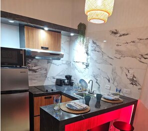 Imagen sin descripción, 3 de 9, botón