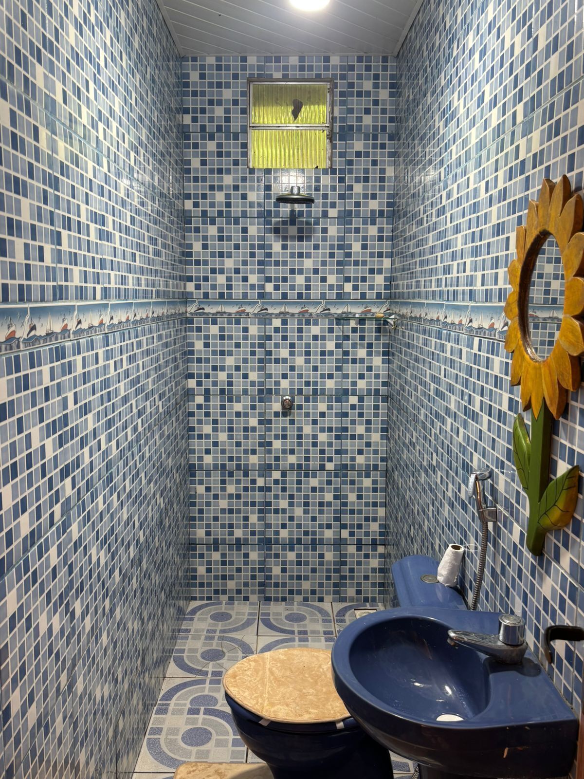Towels, soap, toilet paper