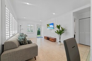 Imagen sin descripción, 5 de 13, botón