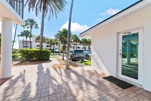 Imagen sin descripción, 3 de 13, botón