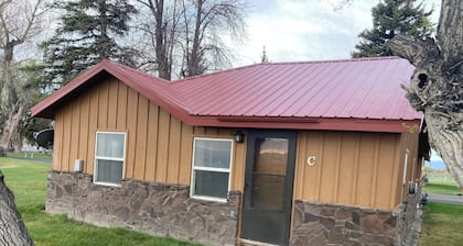 Peaceful country appeal 1-bedroom apartment next to Splashland