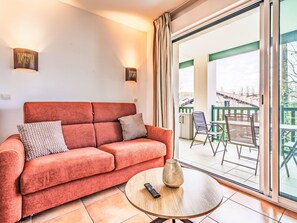 TV - Domaine Hamaika by Interhome (Saint-Jean-de-Luz)