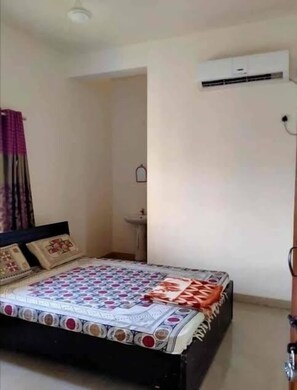 Comfort Double Room, Balcony, Mountain View