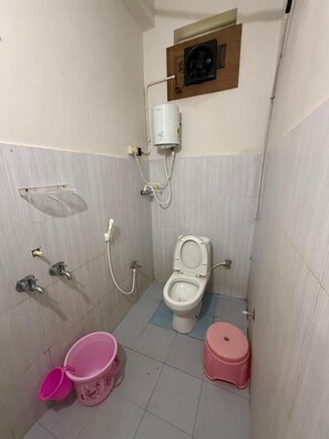 Bathroom - Pavana Guest House (Ahobilam)