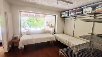 Biệt thự | 4 phòng ngủ, trang bị nội thất với thiết kế riêng biệt