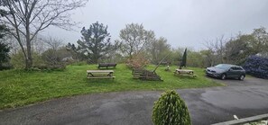 Family Apartment, Patio, Courtyard View | Outdoor dining - Bizkar Bare Apartamento 4 (Sopuerta)