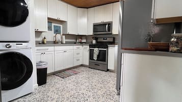 Microwave, oven, stovetop