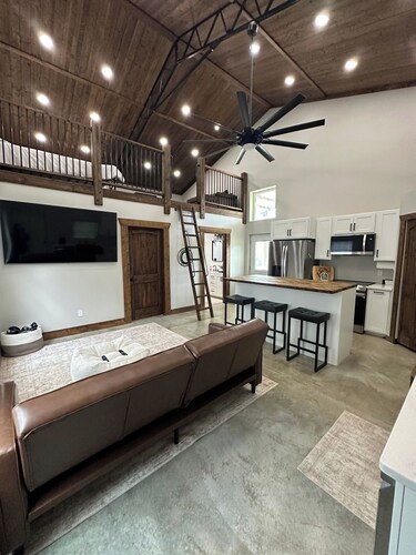 Beautiful Barndominium