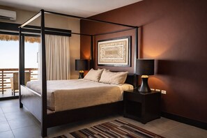 Room - Iconic Rooftop Pool in Aldea Thai steps from beach (Playa del Carmen)